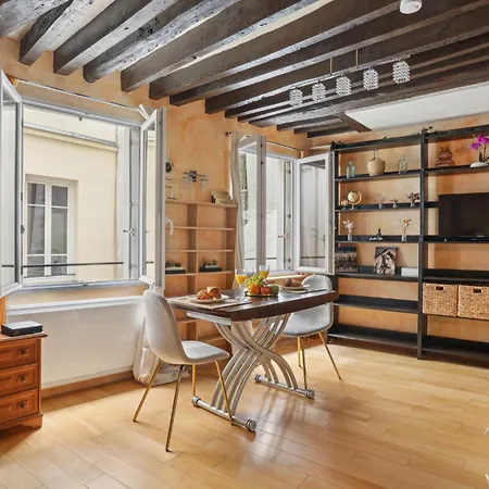 Appartamento Bnbnova - Pompidou & Le Marais Parigi